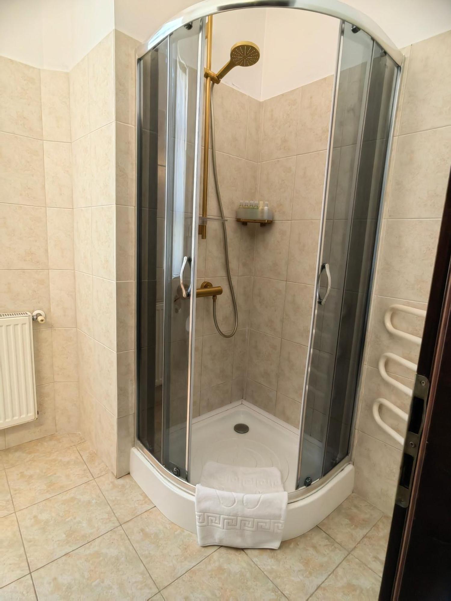 Hotel Carol Констанца Экстерьер фото