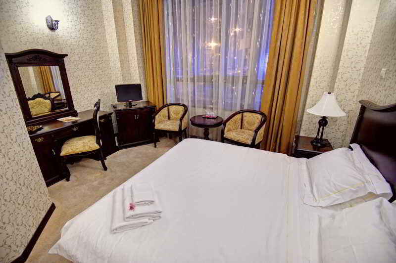 Hotel Carol Констанца Экстерьер фото